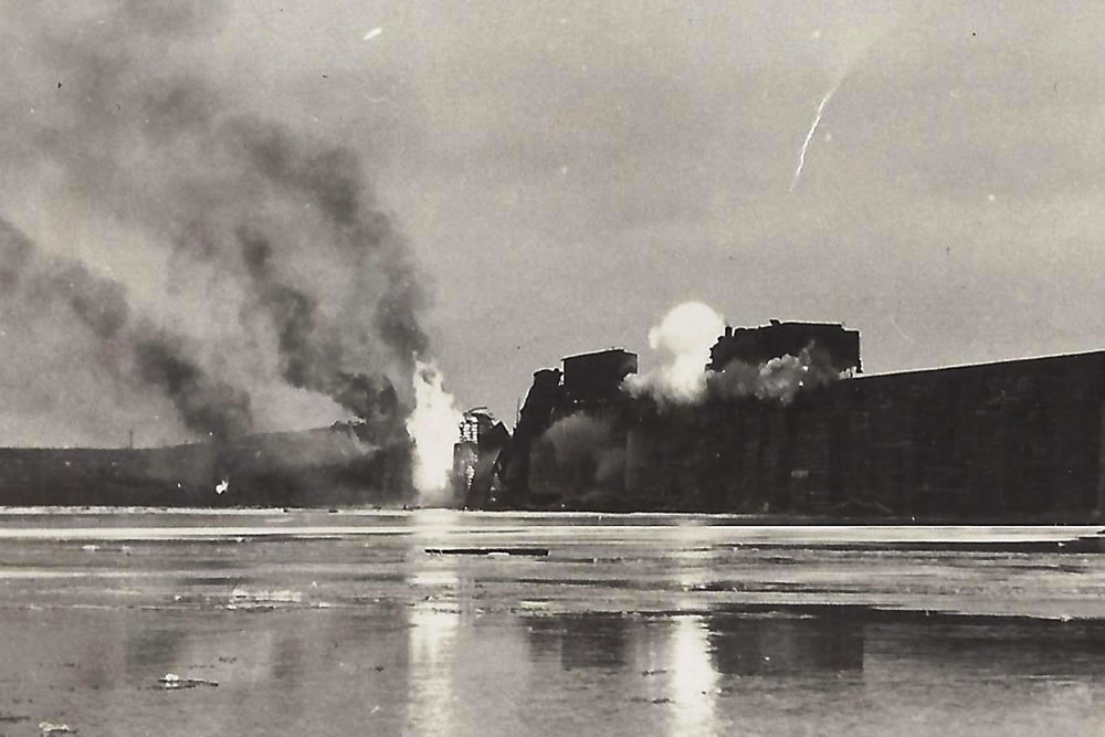 While the Yeosu tunnel operation was flawed, UDT men went on to damage or destroy many railway and tunnel lines of communication throughout the Korean War.